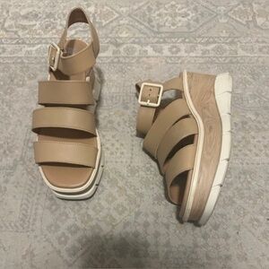Women's Sorel Beige Platform Sandals Size 7.5